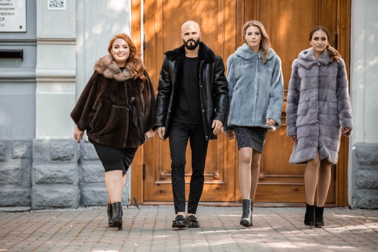 Скидки до 50% на шубы, дубленки, пуховики и пальто в «Метео S»