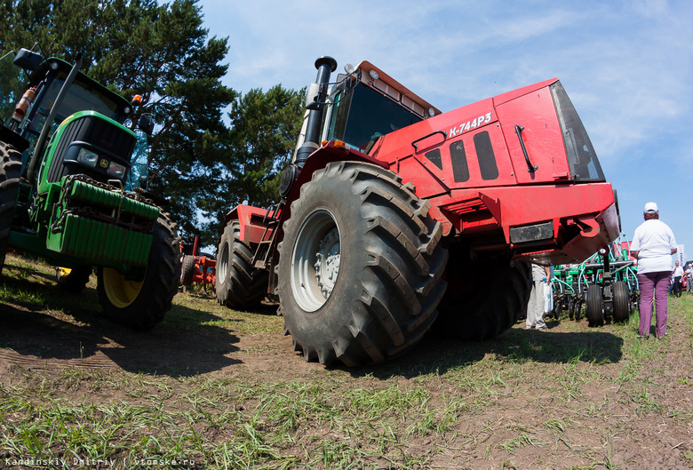 В Томской области выберут лучшего тракториста
