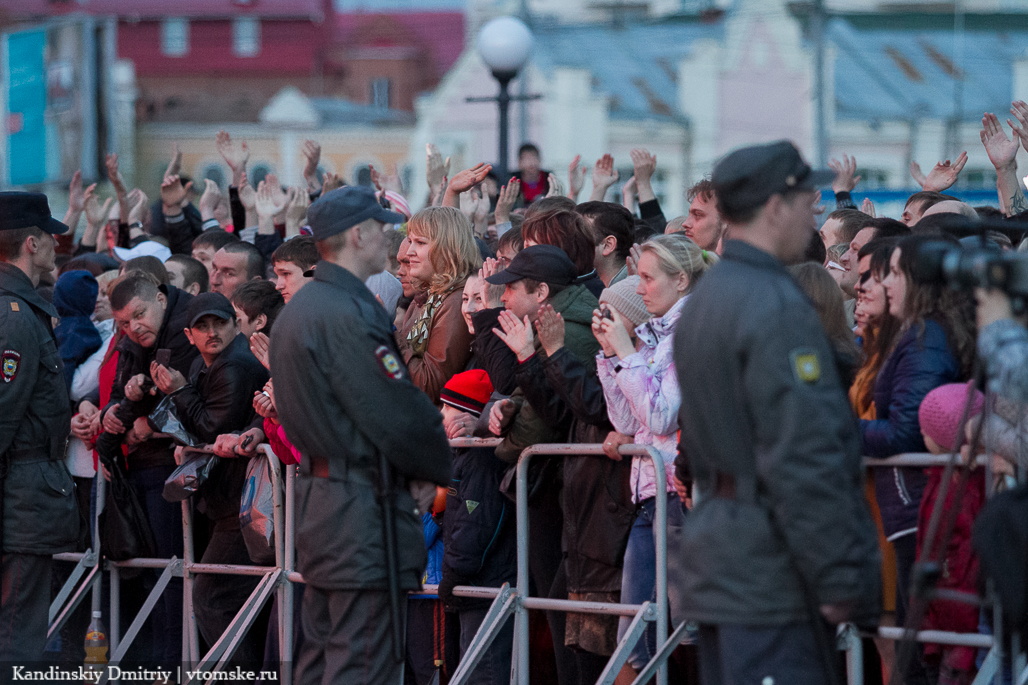 Концерт Любэ» в рамках «Инновуса» собрал около 30 тысяч горожан (фото)