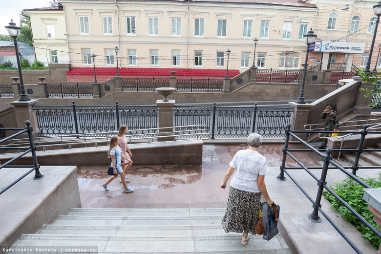 Фонари на подпорной стенке в Томске заработают в начале сентября