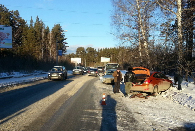 Два водителя пострадали в ДТП на «встречке» под Томском
