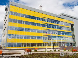 В новом корпусе ОЭЗ открылась свободная таможенная зона