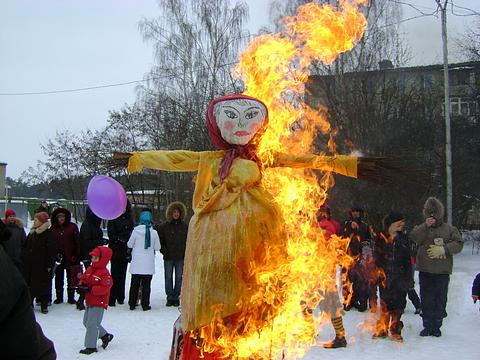 Завтра горожане проводят зиму