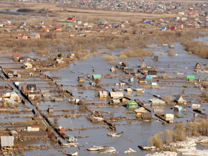 От паводка пострадало свыше 1 700 жителей области