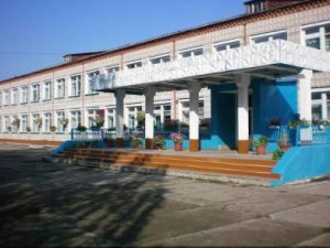 Чердатская средняя школа, где учился подросток