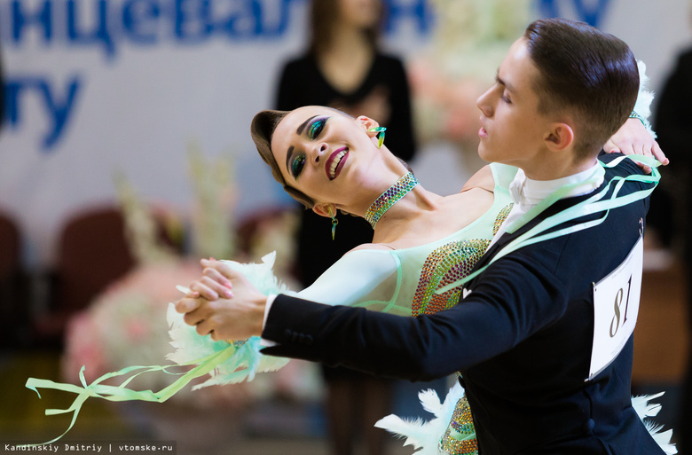 Закружило: около 500 танцоров со всей Сибири выступили на соревнованиях в Томске