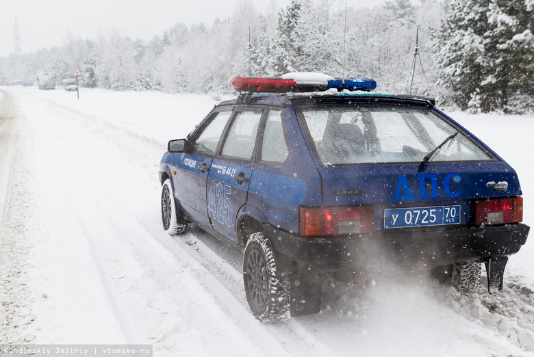Женщина пострадала в ДТП с участием 4 авто и ПАЗа под Томском