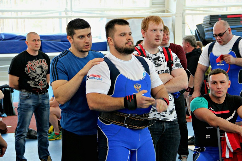 Томич Сергей Усов стал абсолютным чемпионом Европы по жиму штанги лежа