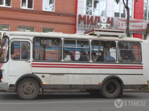 Неизвестные избили водителя маршрута № 4 на стоянке автобусов