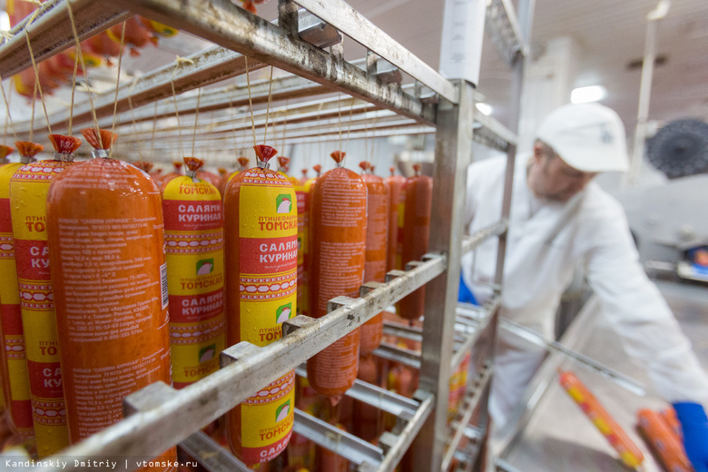 Фоторепортаж: как на томском мясокомбинате колбасу делают