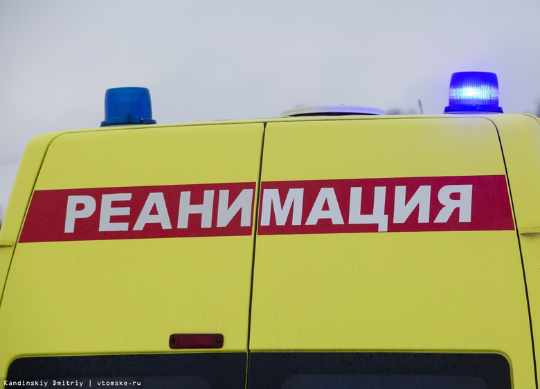 Попавший в ДТП реанимобиль вез в больницу ребенка, доставленного в Томск санавиацией