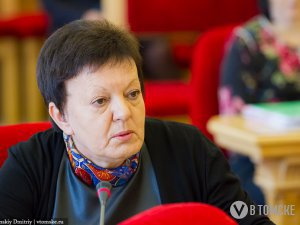 Нелли Кречетова