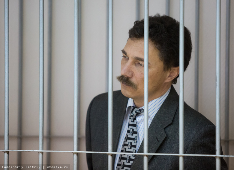 Суд начал рассматривать дело замглавы «Томск Авиа», подозреваемого в сокрытии 13 миллионов