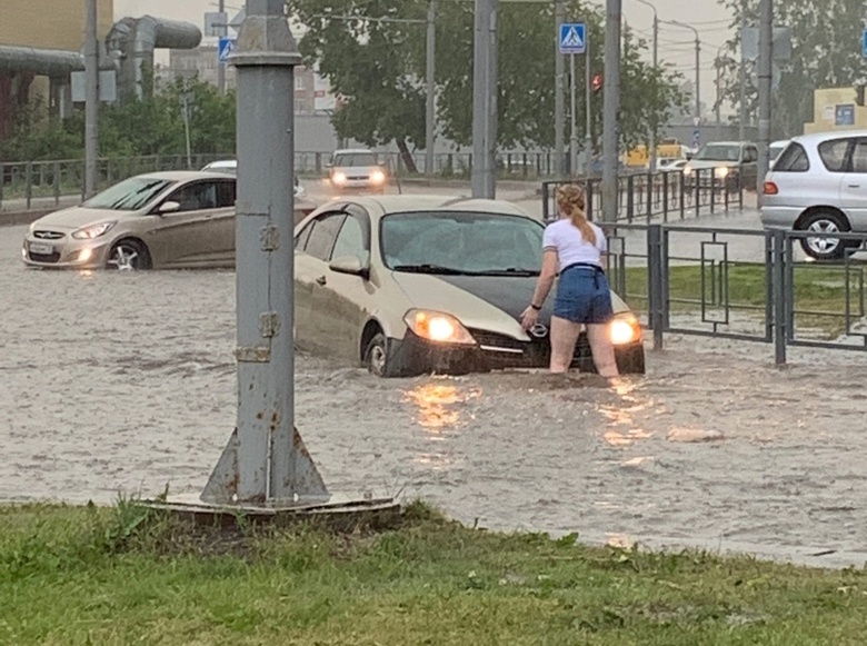 «Время строить ковчег»: последствия сильного ливня в Томске