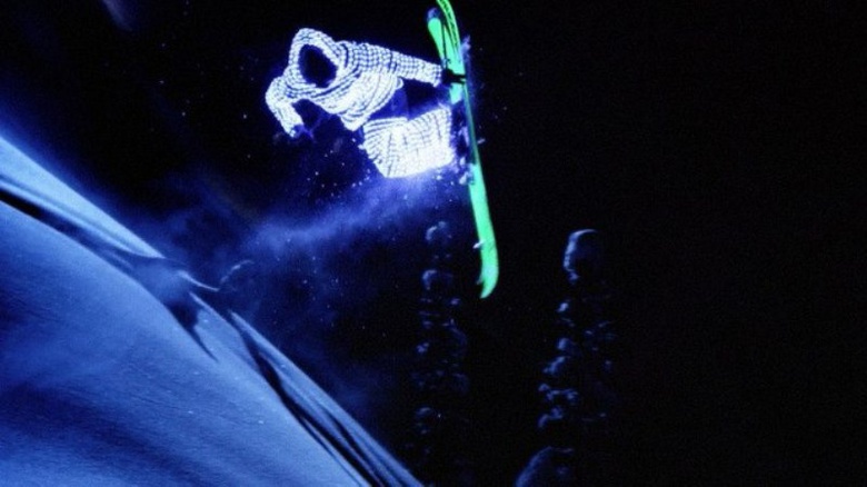 С горы в Академгородке скатятся светящиеся лыжники