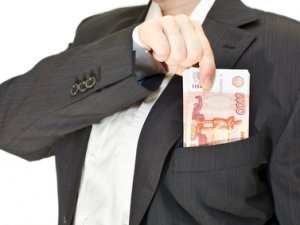 Экс-главу Зональненского сельского поселения, обвиняемого в получении взятки, отпустили под подписку о невыезде
