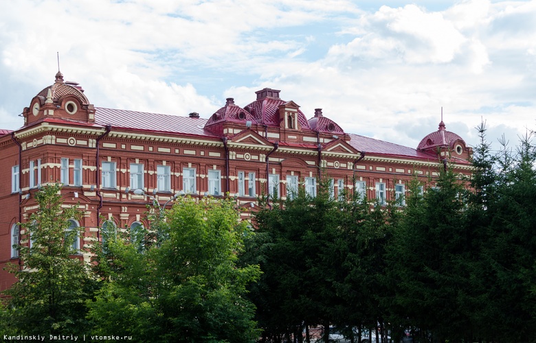 Какие выставки можно будет посетить бесплатно в День России в Томске