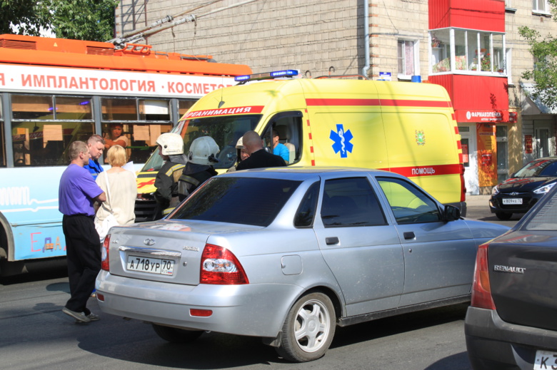 Утром на Ленина сбили 11-летнюю девочку