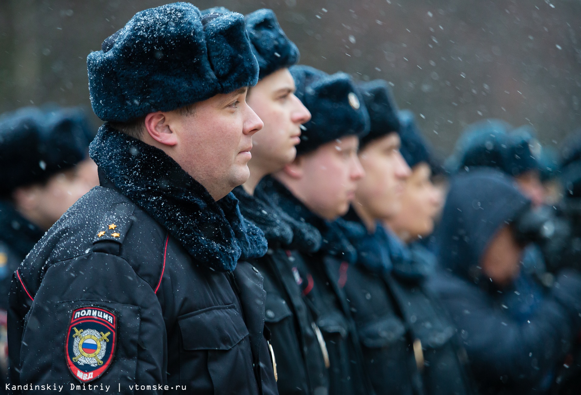 Служба 24. Специальности в полиции. Специальные окрашивающие средства полиции. Пройдемте в милицию. Полиция смотр сил и средств Тюмень.