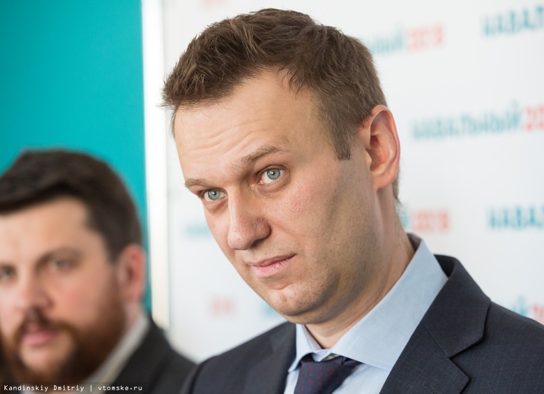 В ФБК новые обыски, Навального задержали