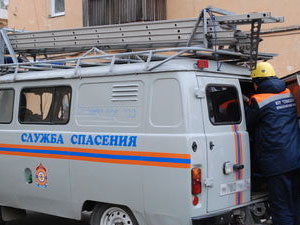 Вчера в доме на Бердской обрушилось потолочное перекрытие