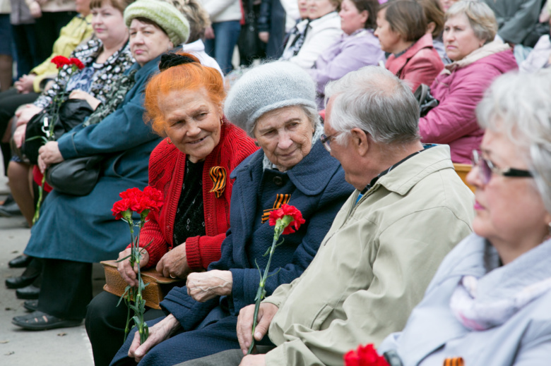 Сотрудники НПО «Вирион» провели митинг, посвященный 71-й годовщине Победы