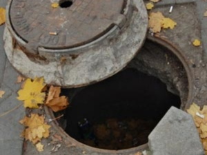 200 открытых люков. Халатность, повлекшая по неосторожности смерть человека