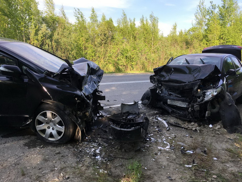 Трое пострадали в лобовом ДТП на томском севере
