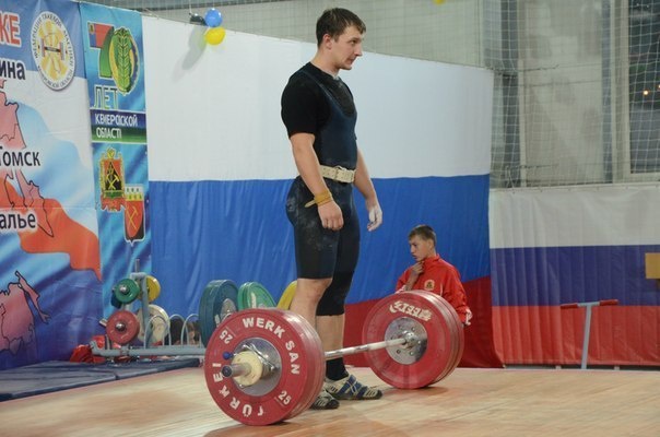Спортсмен из ТГАСУ вошел в сборную РФ по тяжелой атлетике