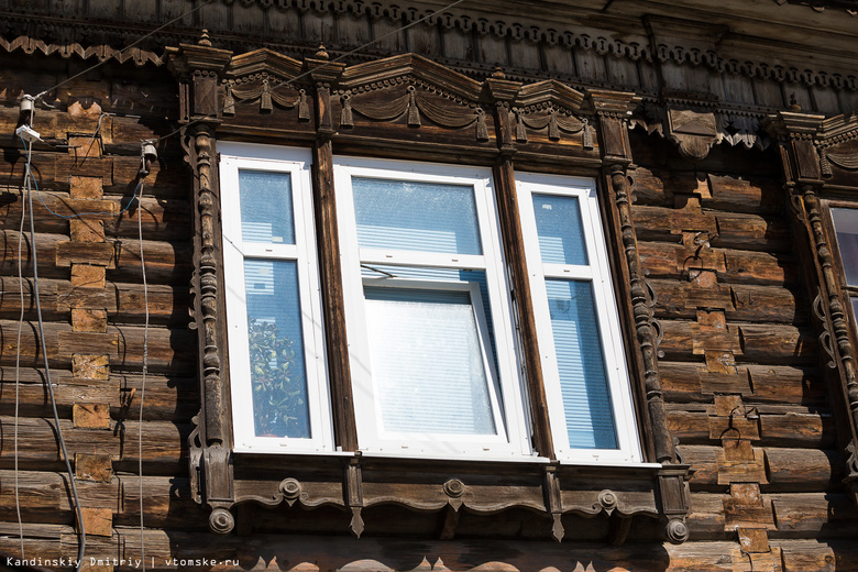 В деревянных домах Томска начались ремонтные работы