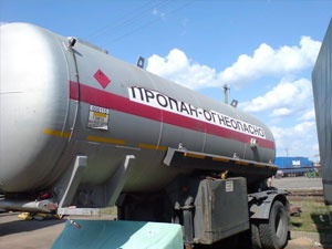 В Колпашевском районе опрокинулся КамАЗ, перевозивший пропан