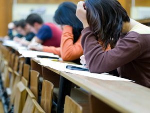 ЕГЭ по русскому языку сдали на «двойки» 55 выпускников области