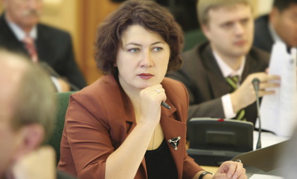 Немцева ушла с поста председателя комиссии по здравоохранению в облдуме из-за давления на ее участников