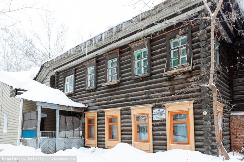 Дом по улице Студенческий городок, 7