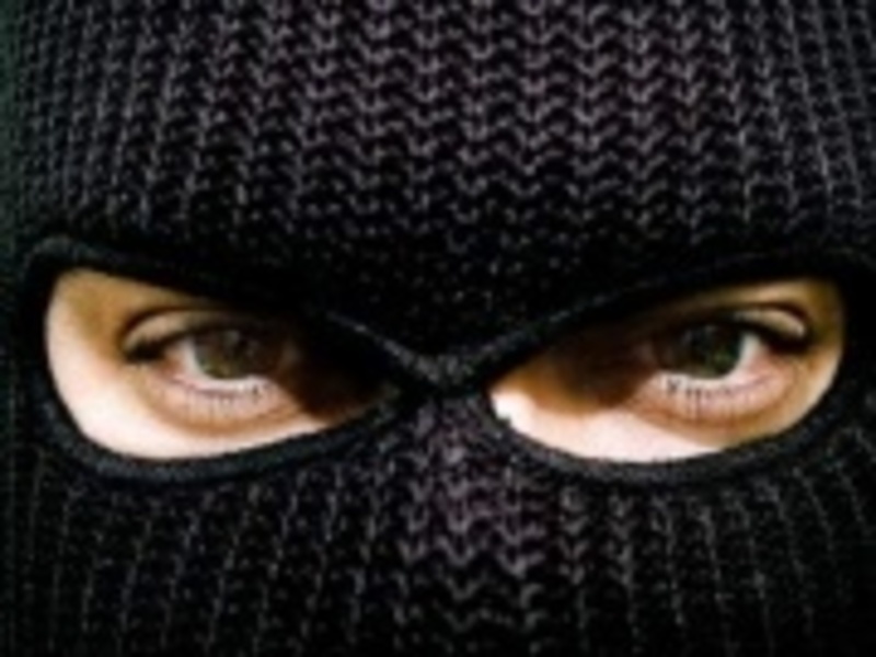 На участников антикапиталистической акции напали неизвестные