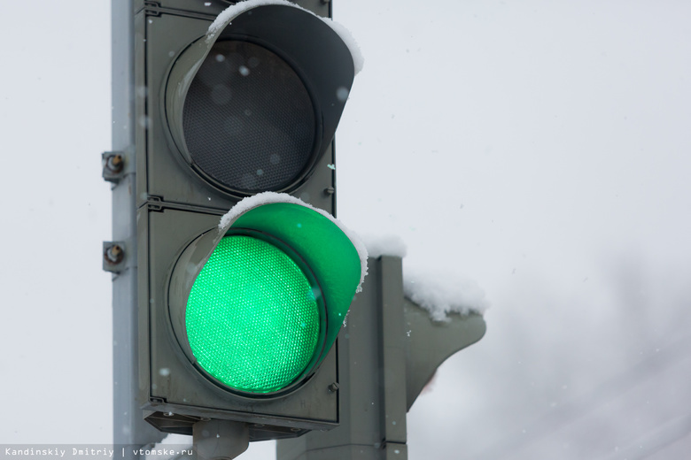 На оживленном перекрестке в Томске не работает светофор