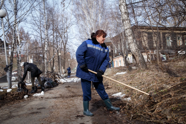 В Томске стартовал районный этап весеннего субботника (фото)