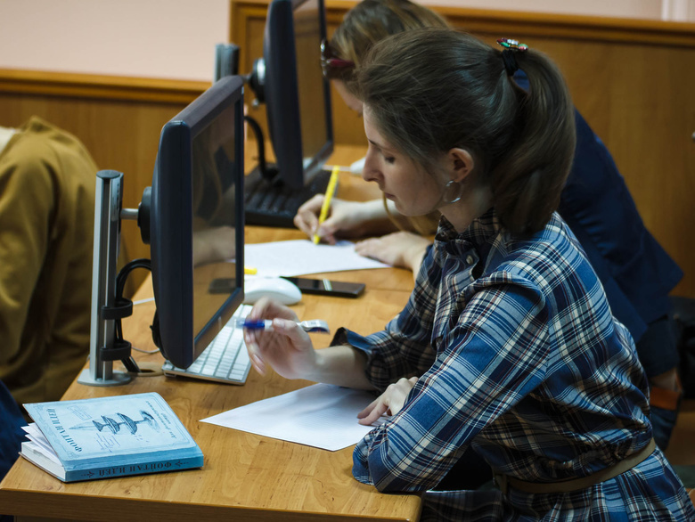 Журналисты, филологи и проректор ТГПУ прочитают «Тотальный диктант» в Томске