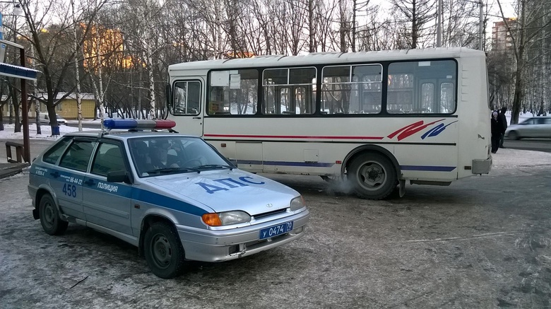 Маршрутка в Томске сбила ребенка, перебегавшего дорогу вне пешеходного перехода
