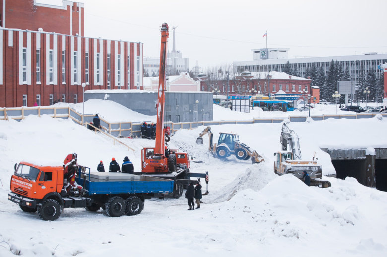 На набережной Ушайки начались работы по ее реконструкции (фото)
