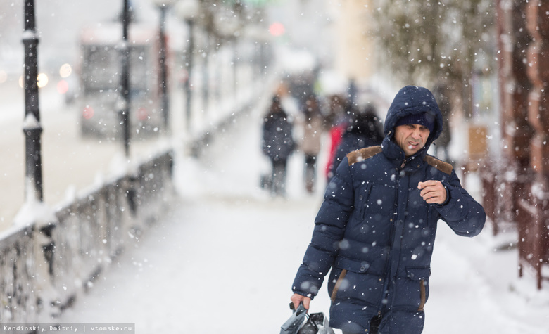 Высота снега в Томске превысила среднедекадную норму на 5 см