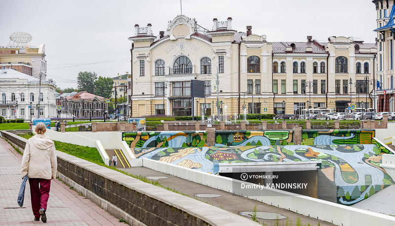Мурал «Танец влюбленных рек»