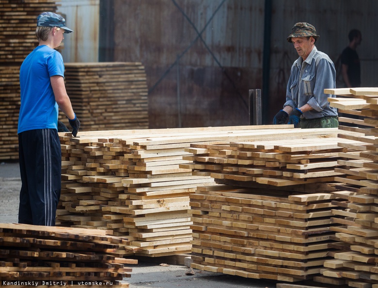 Более 1 млн кубометров леса экспортировано за рубеж из Томской области в 2018г