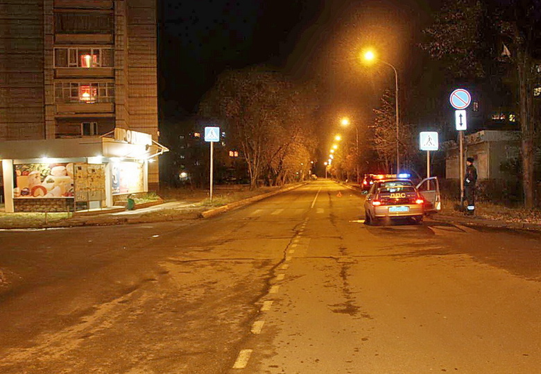 В Северске водитель сбил пешехода на «зебре» и скрылся