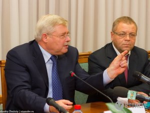 Губернатор поручил оказать помощь пострадавшим в ДТП под Томском