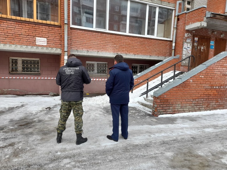 В Томске мальчик выпал из окна четвертого этажа