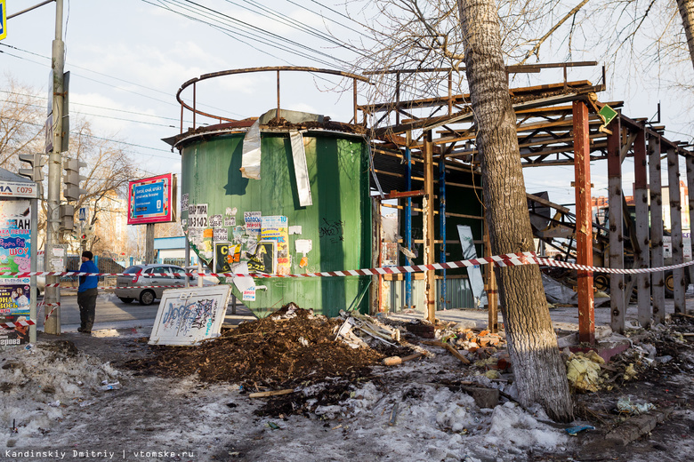 В Томске снесли кафе вместе с остановкой «Агентство «Аэрофлот»