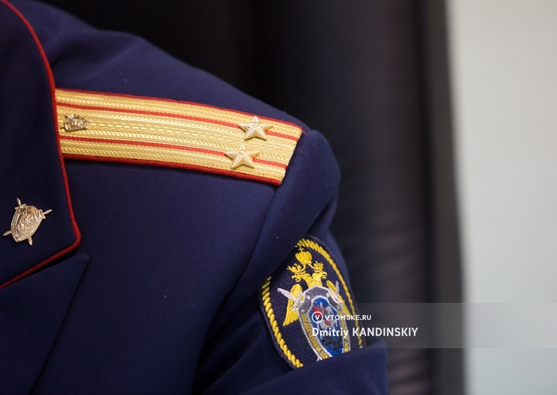 СК начал проверку после задержания матерящегося дебошира на рейсе Томск — Москва