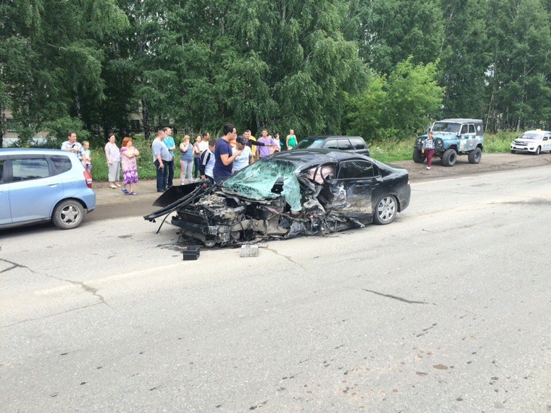 Томская ГИБДД: в ДТП с погибшим на Высоцкого Honda врезалась в Toyota при обгоне
