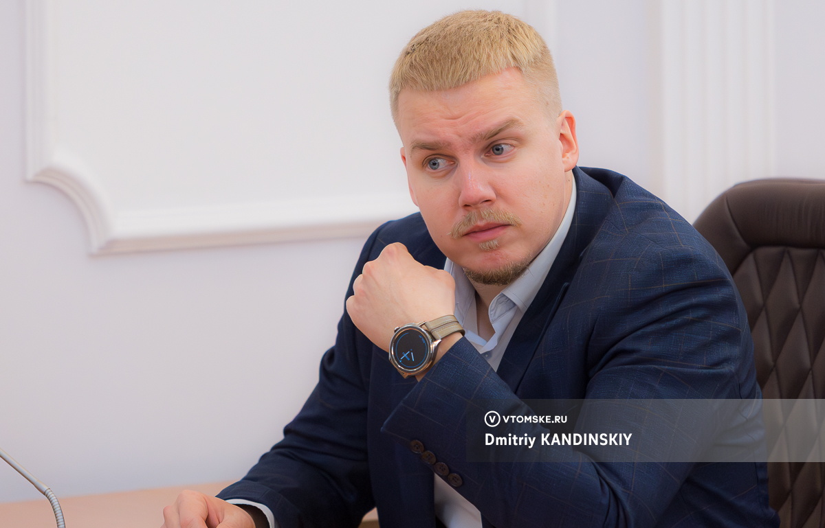 Максиму Забелину забраковали часть подписей, которые он собрал для выдвижения на выборы в думу Томска